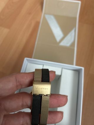Reloj Viceroy Negro y Dorado