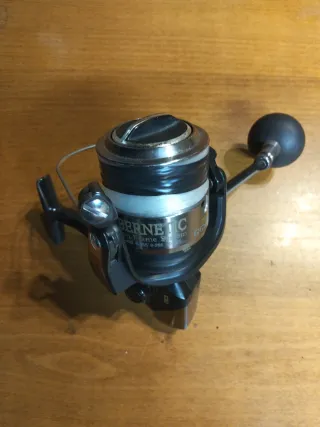 Carrete fondo Tica Cybernetic