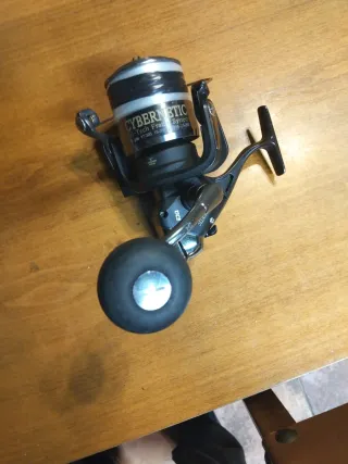 Carrete fondo Tica Cybernetic