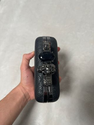 Cartera pequeña de mano