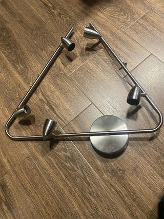 Lámpara de acero con 5 focos triangular