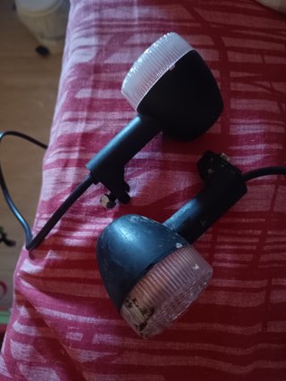 Par de Intermitentes Derbi Uno está poco picado!