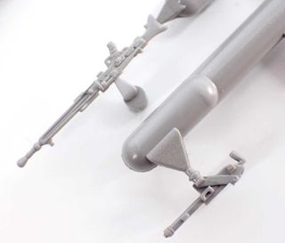 Maqueta German MBT Leopard 2A5/A6 Border 1/72