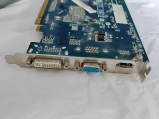 Tarjeta Gráfica NVIDIA GeForce 9500 GS 512MB PCI