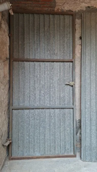 Puertas metálica garaje/nave