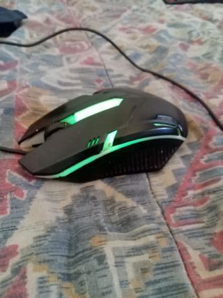 Ratón Gaming USB Preciso RGB