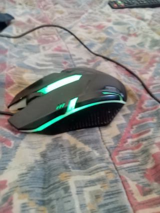 Ratón Gaming USB Preciso RGB