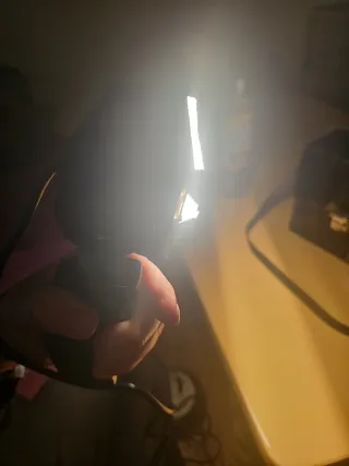 Lampara para iluminar toma vista.