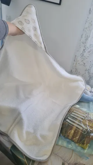 Set di lenzuola in soffice ciniglia, regalo asciugamani