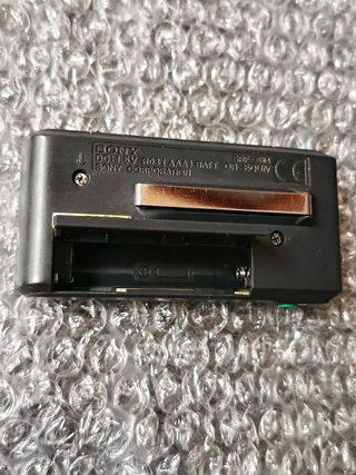 Radio Portátil Sony Walkman AM/FM Mega Bass