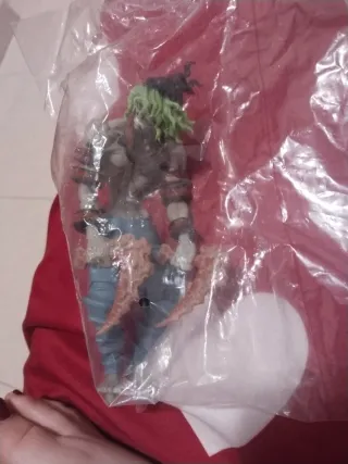 Figura Demon Slayer Gyutaro Banpresto