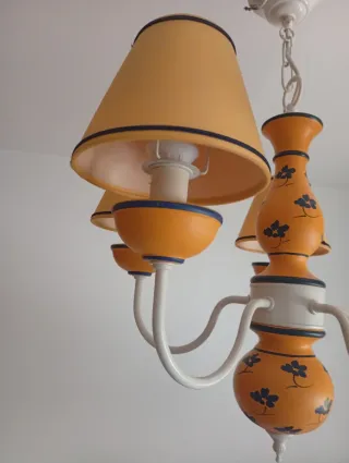 Lámpara de techo cerámica floral