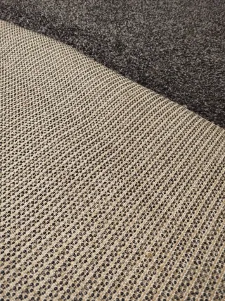 Alfombra Ikea gris oscuro 160x240cm