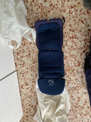 Capazo Jané Micro con funda y protector