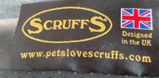 Cama Perro Grande Scruffs Negra y Gris