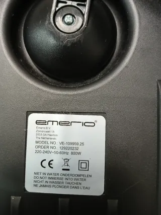 Aspiradora con bolsa negra