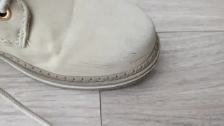 Botas tobilleras blancas