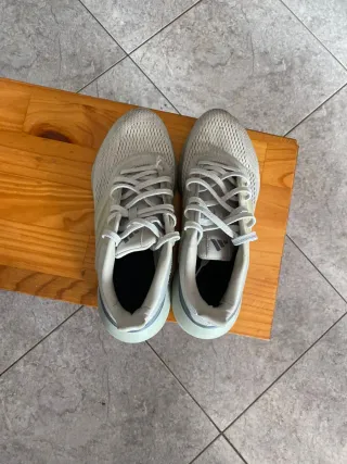 Adidas Ultra Bounce Talla 42 Casi Nuevas