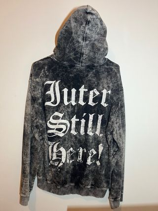 Felpa Iuter con cappuccio effetto stone washed