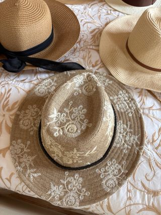 5 Sombreros Verano Nuevos a 5 € la unidad