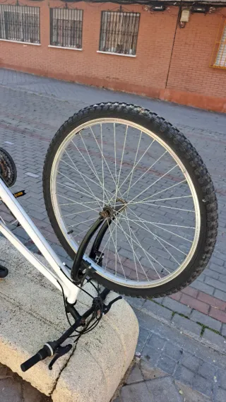 Bicicleta Montaña MTB Blanca