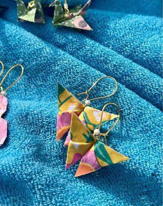 Orecchini origami gru, farfalle e cuori.