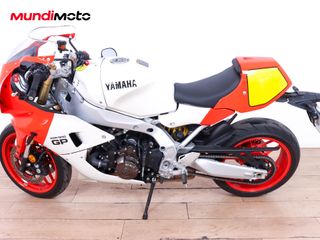YAMAHA XSR 900 GP