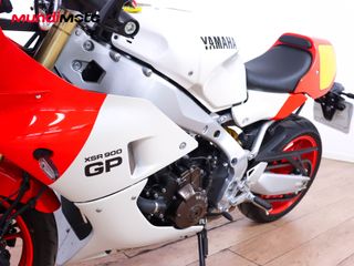 YAMAHA XSR 900 GP