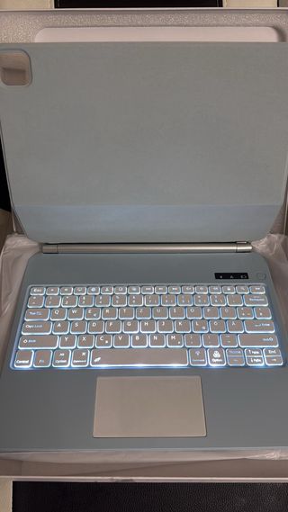 Tastiera Custodia iPad 13” Air/Pro 12.9