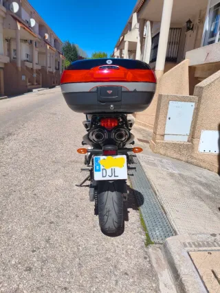 Yamaha FZ6 S Naked Negra