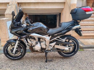 Yamaha FZ6 S Naked Negra