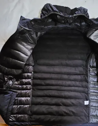 Chaqueta Nike Negra con Capucha