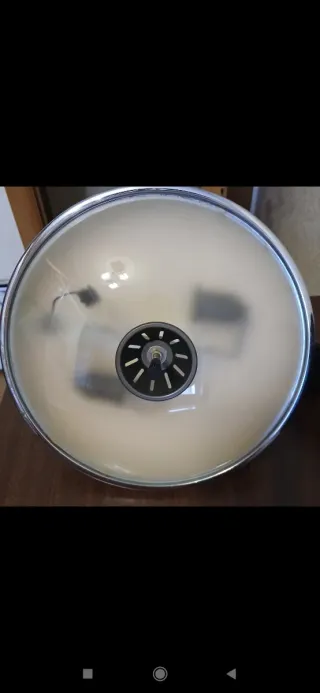 Lámpara de escritorio moderna