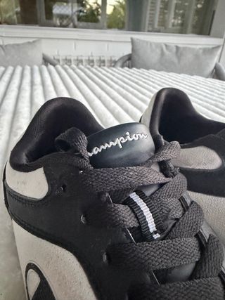 Zapatillas Champion Negras y Blancas