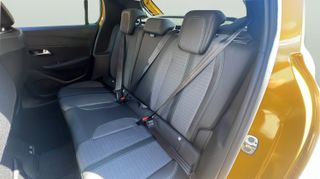 Peugeot 208 PureTech 100 Allure Pack EAT8 75 kW (100 CV)