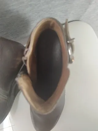 Botines de piel marrones