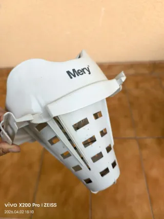 Cubo escurridor automatico Marca Mery