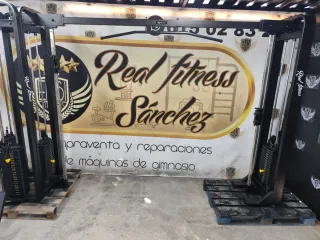 Cruce de poleas para gimnasio