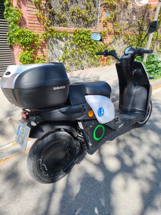 Moto Eléctrica Silence S02 Blanca