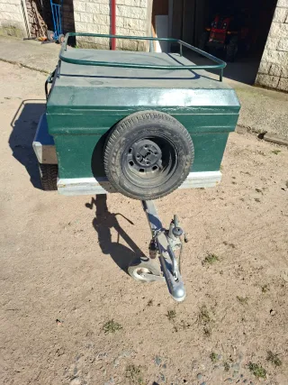 Remolque perros caza verde