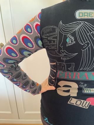 Camiseta Desigual manga larga estampada