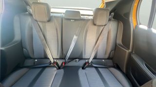 Peugeot 208 PureTech 100 Allure Pack EAT8 75 kW (100 CV)