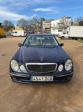 Mercedes-Benz Clase E 2005