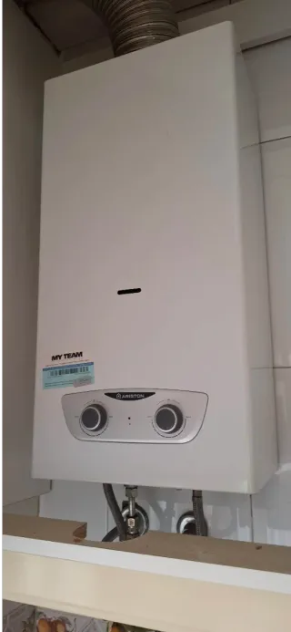 Calentador de agua a gas Ariston