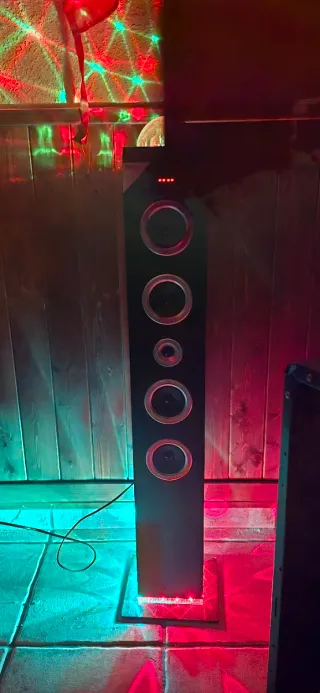 Torre de Sonido Bigben con Luces