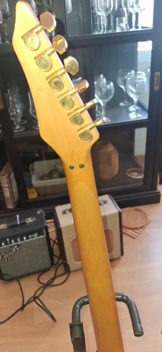 Guitarra Cort CM Artist Series viva