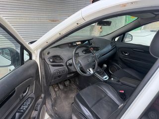 Renault Scenic 2014