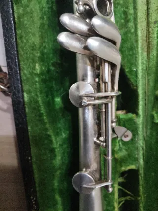 Clarinete HN White American Standard