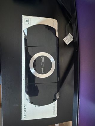 Sony PSP-2004 PB Piano Black