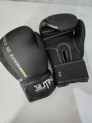 Guantes de Boxeo Blancos Nuyu
